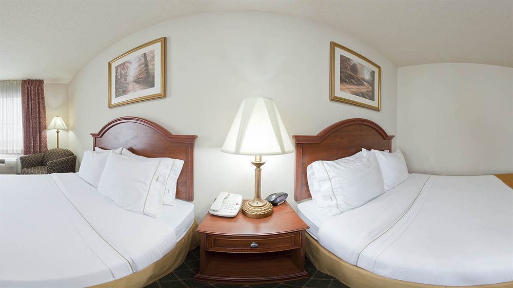 Holiday Inn Express Hotel & Suites Bellevue-Omaha Area By Ihg Zewnętrze zdjęcie