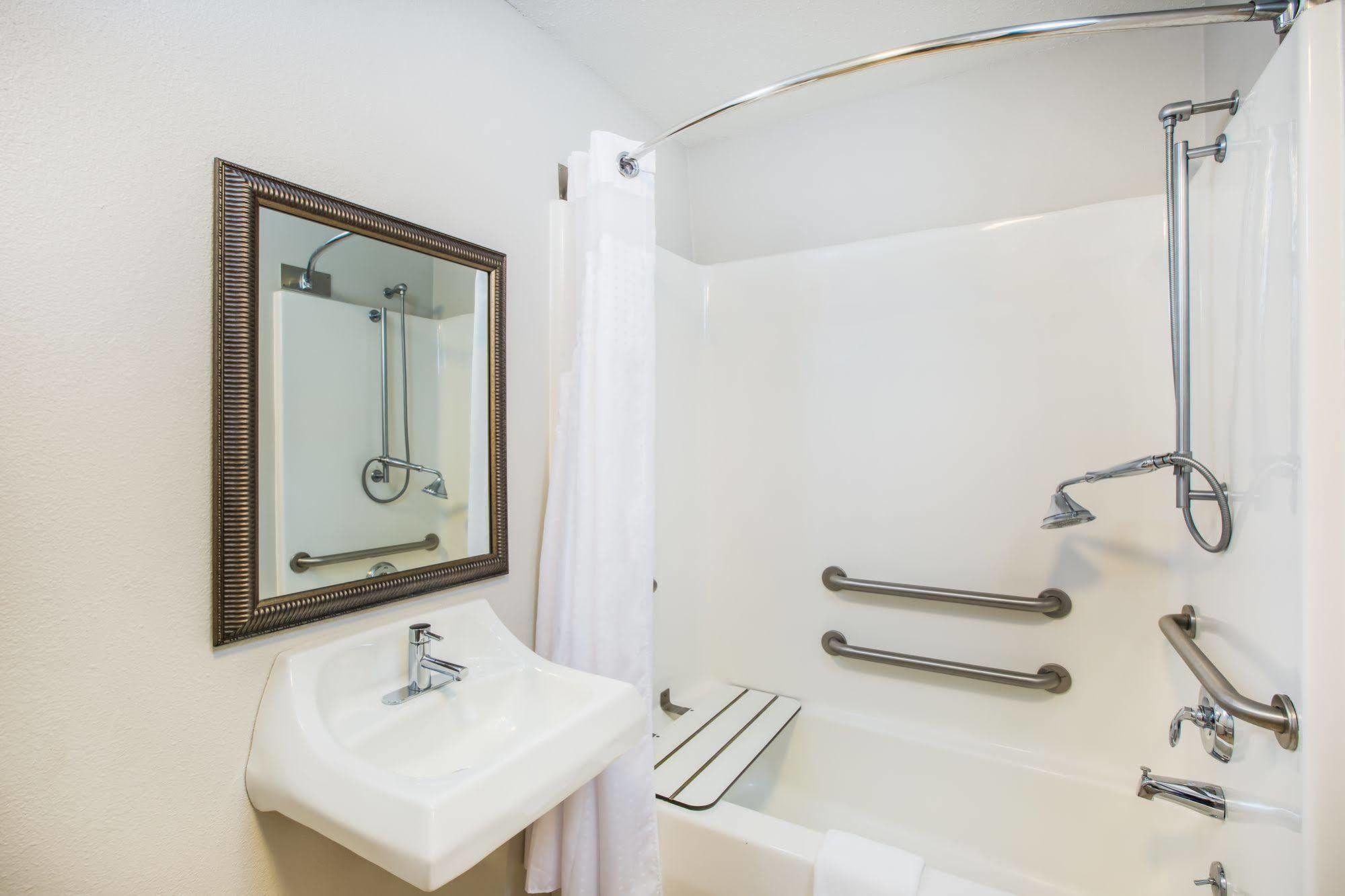 Holiday Inn Express Hotel & Suites Bellevue-Omaha Area By Ihg Zewnętrze zdjęcie