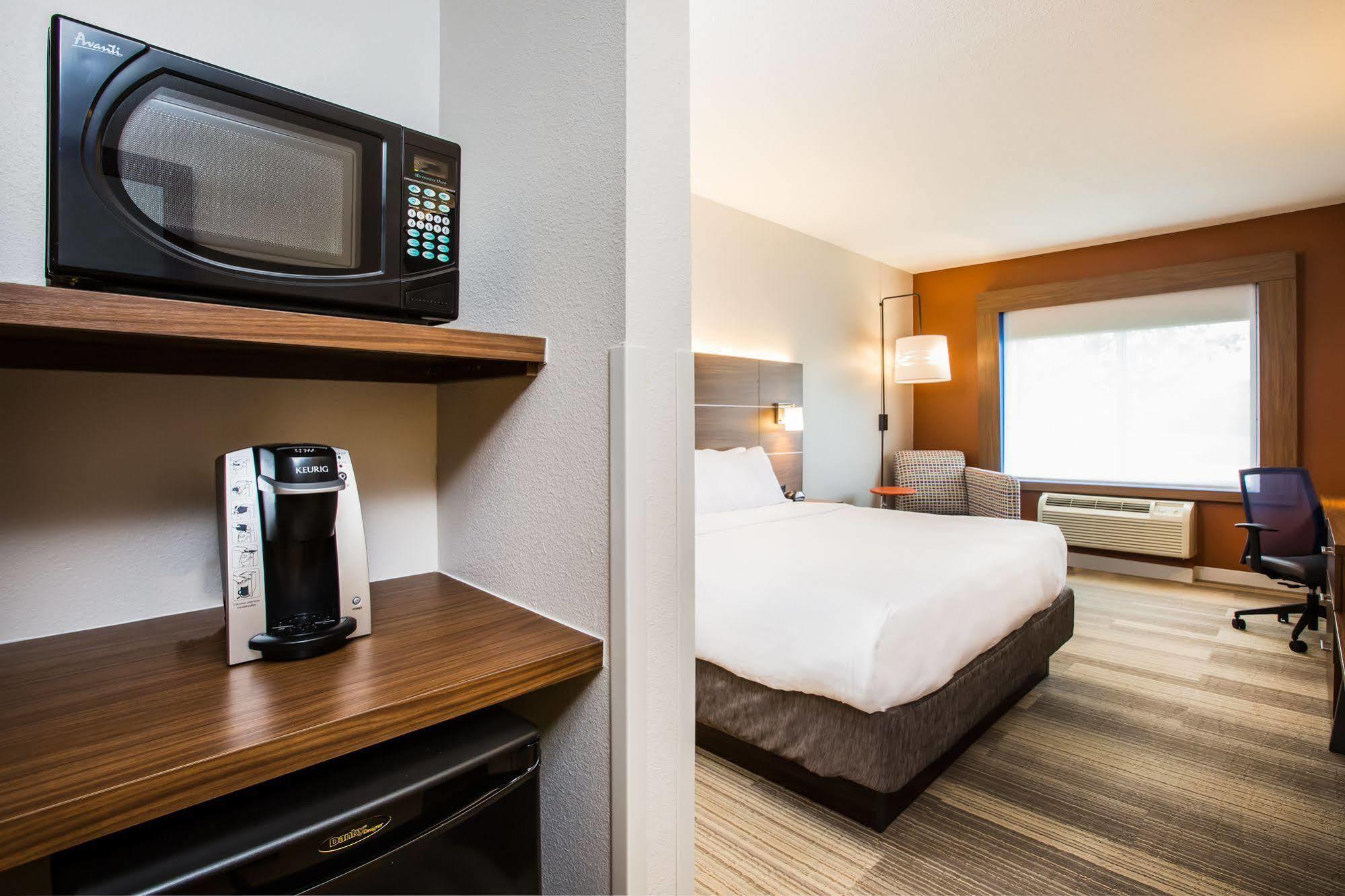 Holiday Inn Express Hotel & Suites Bellevue-Omaha Area By Ihg Zewnętrze zdjęcie