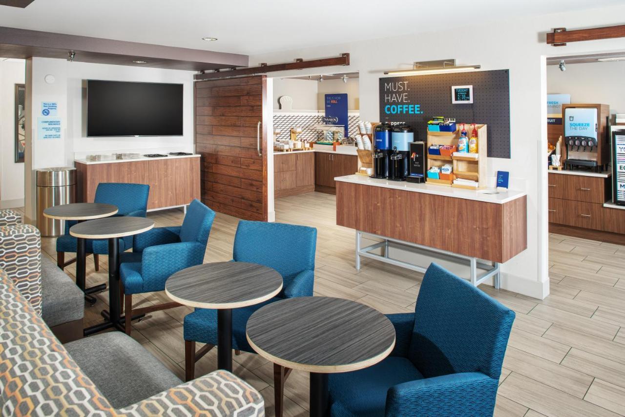 Holiday Inn Express Hotel & Suites Bellevue-Omaha Area By Ihg Zewnętrze zdjęcie