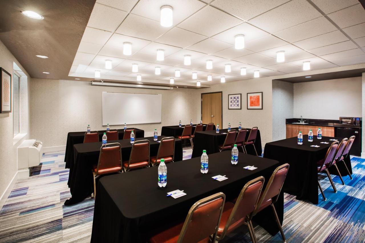 Holiday Inn Express Hotel & Suites Bellevue-Omaha Area By Ihg Zewnętrze zdjęcie