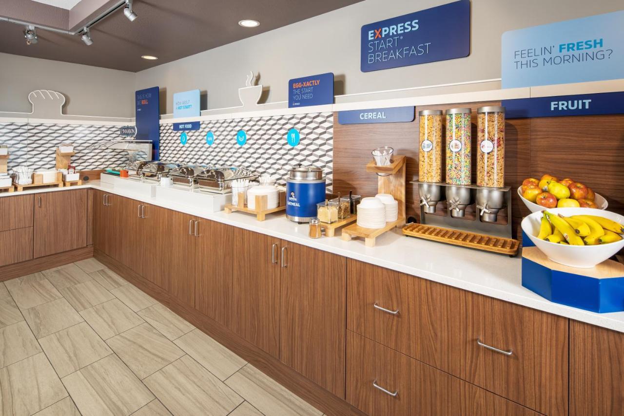 Holiday Inn Express Hotel & Suites Bellevue-Omaha Area By Ihg Zewnętrze zdjęcie